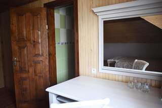 Гостевой дом Sadyba Pogar Славское Двухуровневый люкс-14